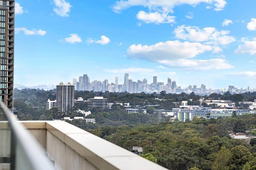 Apartment Cozy 1br & Study Retreat With Outdoor Pool In Mq